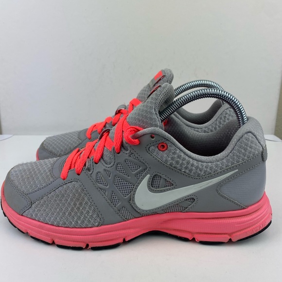 Nike Relentless 2 Running shoes. - Picture 1 of 6